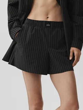 ALO Yoga Black Pinstripe Elastic-Waist Shorts